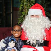 Little Laker poses with Santa & Louie